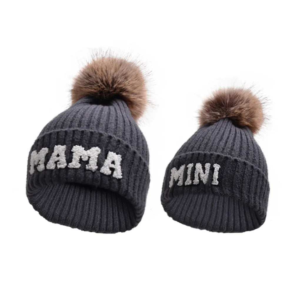 2 Piece Set Mama & Mini Matching Hats Winter Warm Cap with Pom-Pom